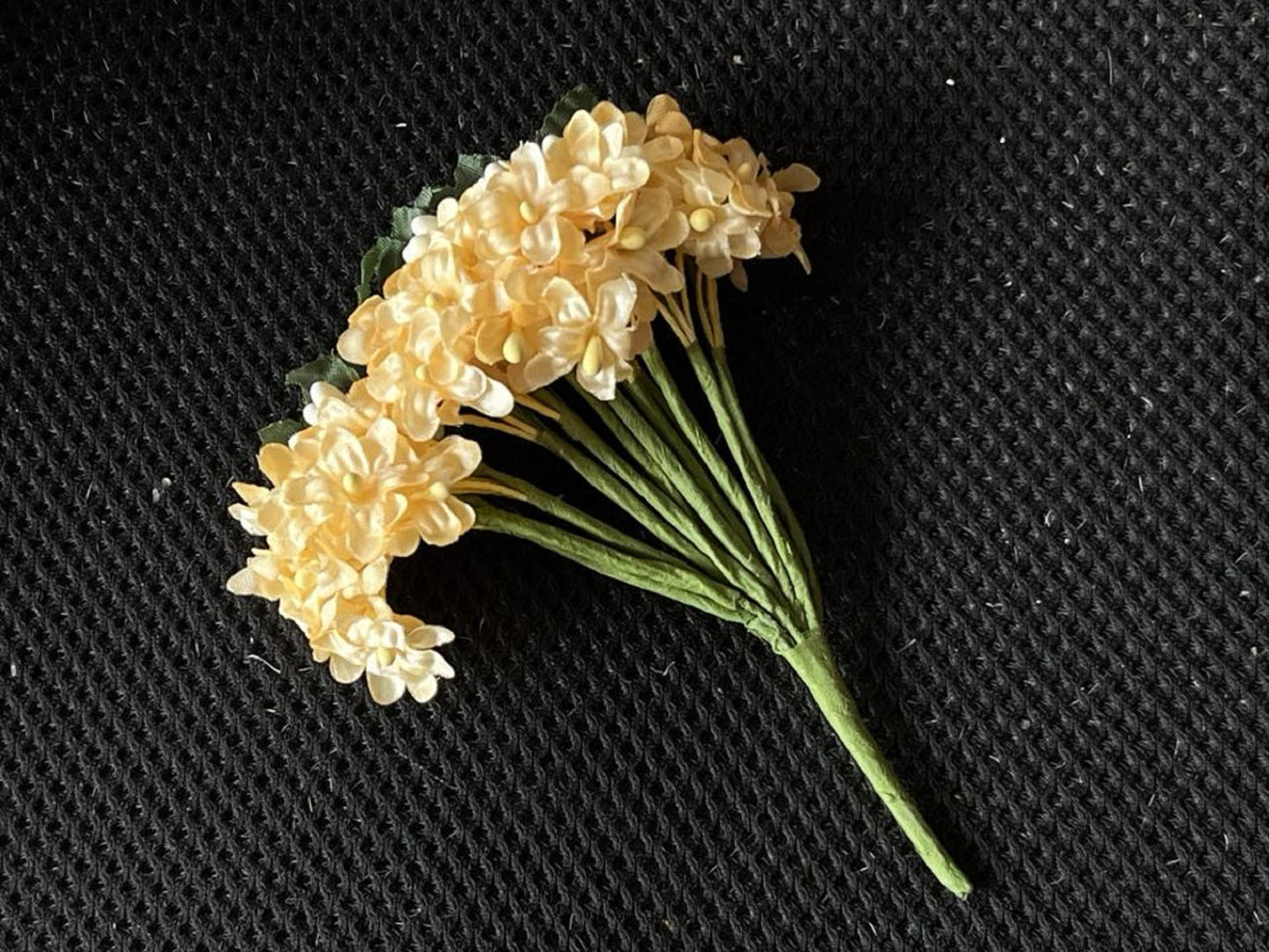 24 Stems / 1.5cm / Mini Artificial Flowers SF014