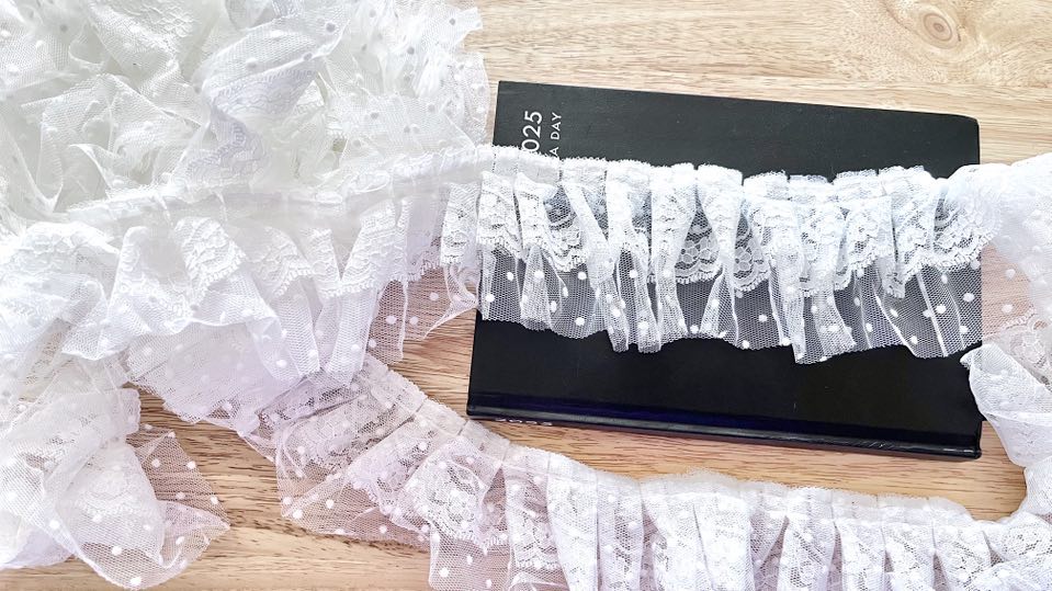 2 meters / 8cm / Off White / Double Layer Lace Trim LF030