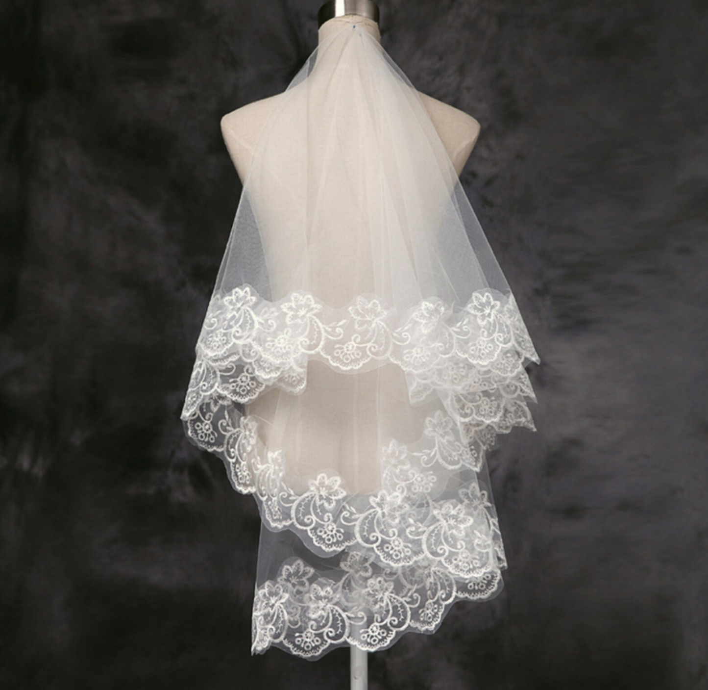 Off White Wedding Veil T005