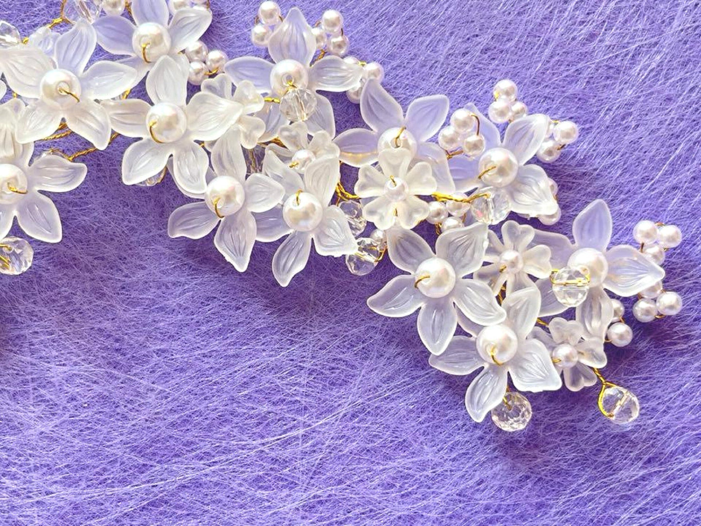 Bridal Hair Vine and hair pins TS012