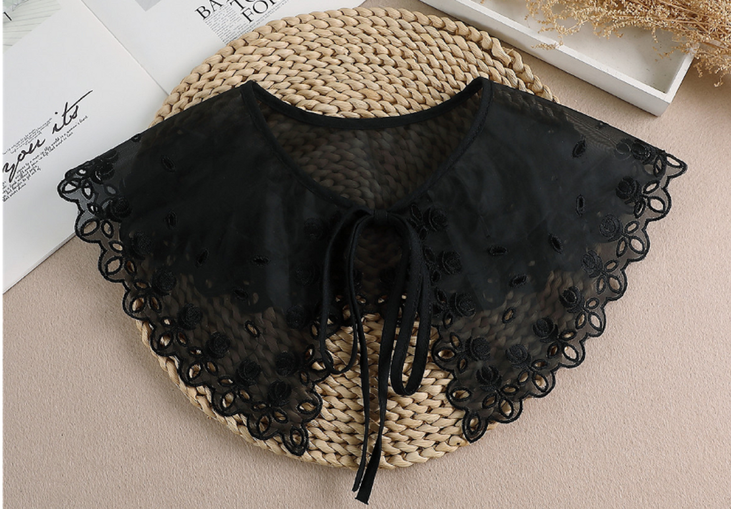 Off White, Black Fake Detachable Lace Collar, False Collar, Removable Collar B688(K) small
