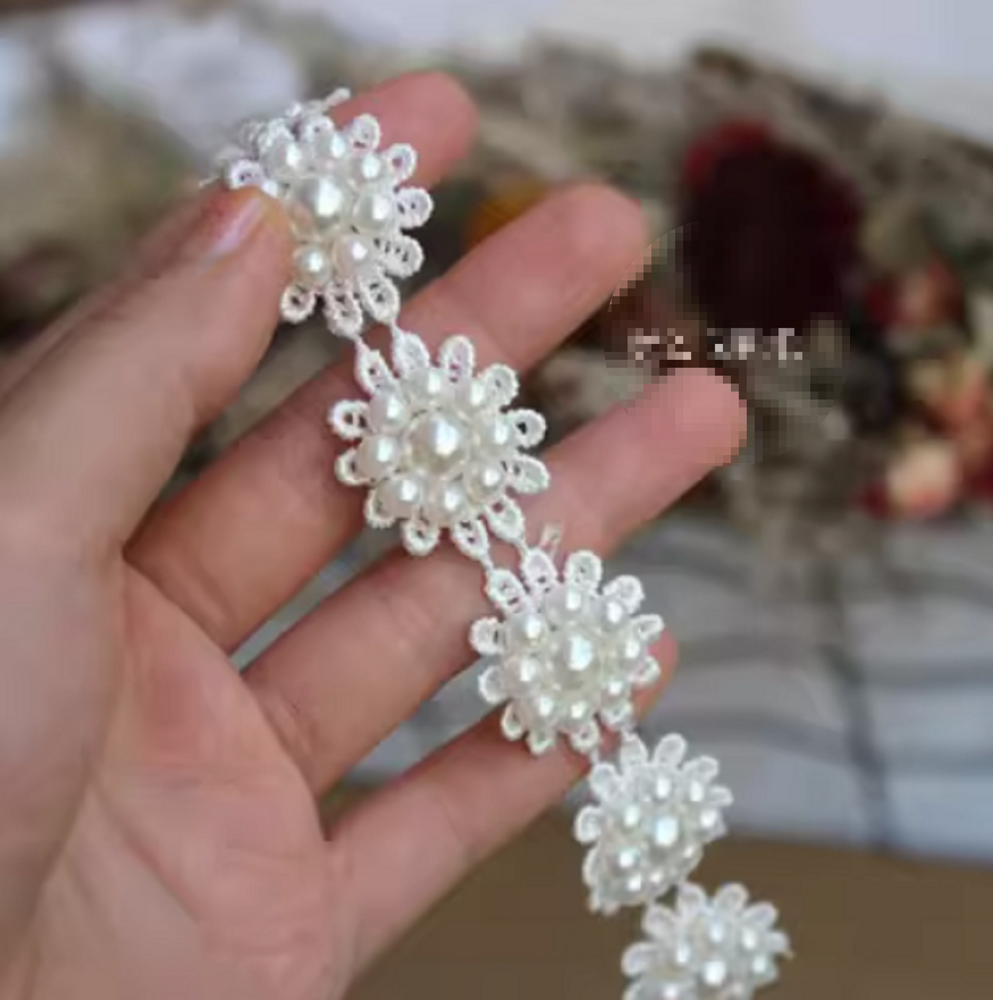 1 meter / Off White / Floral Lace Trim LF017, LF018, LF019