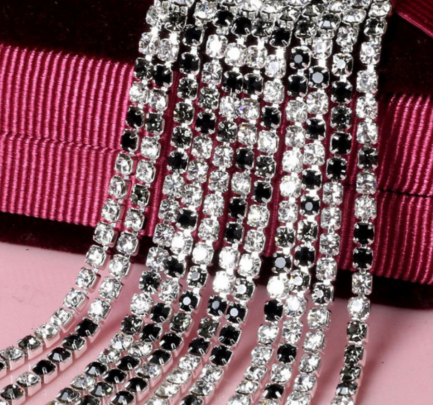 3 Meters / 2.5mm /4mm / AB Rhinestone Chain C21