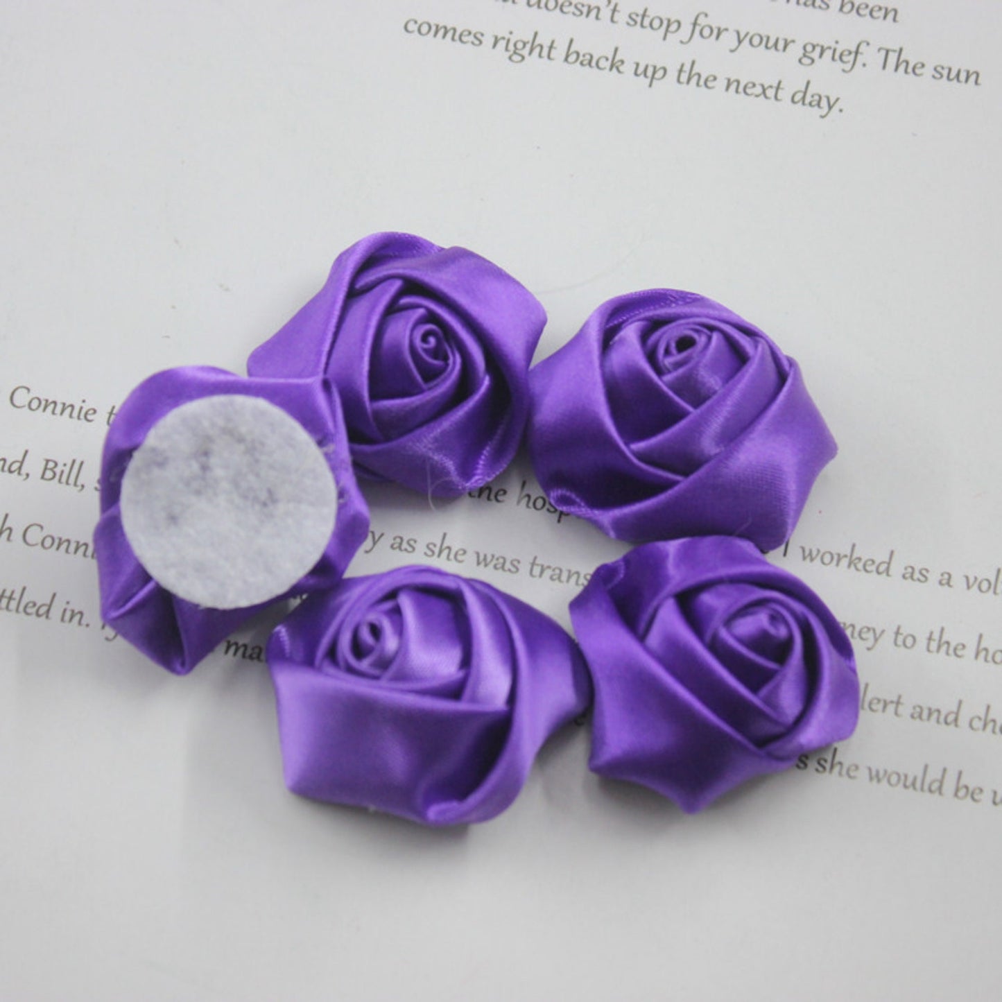 10 Pcs / 2cm / Mixed Lot Satin Small Flowers SF021