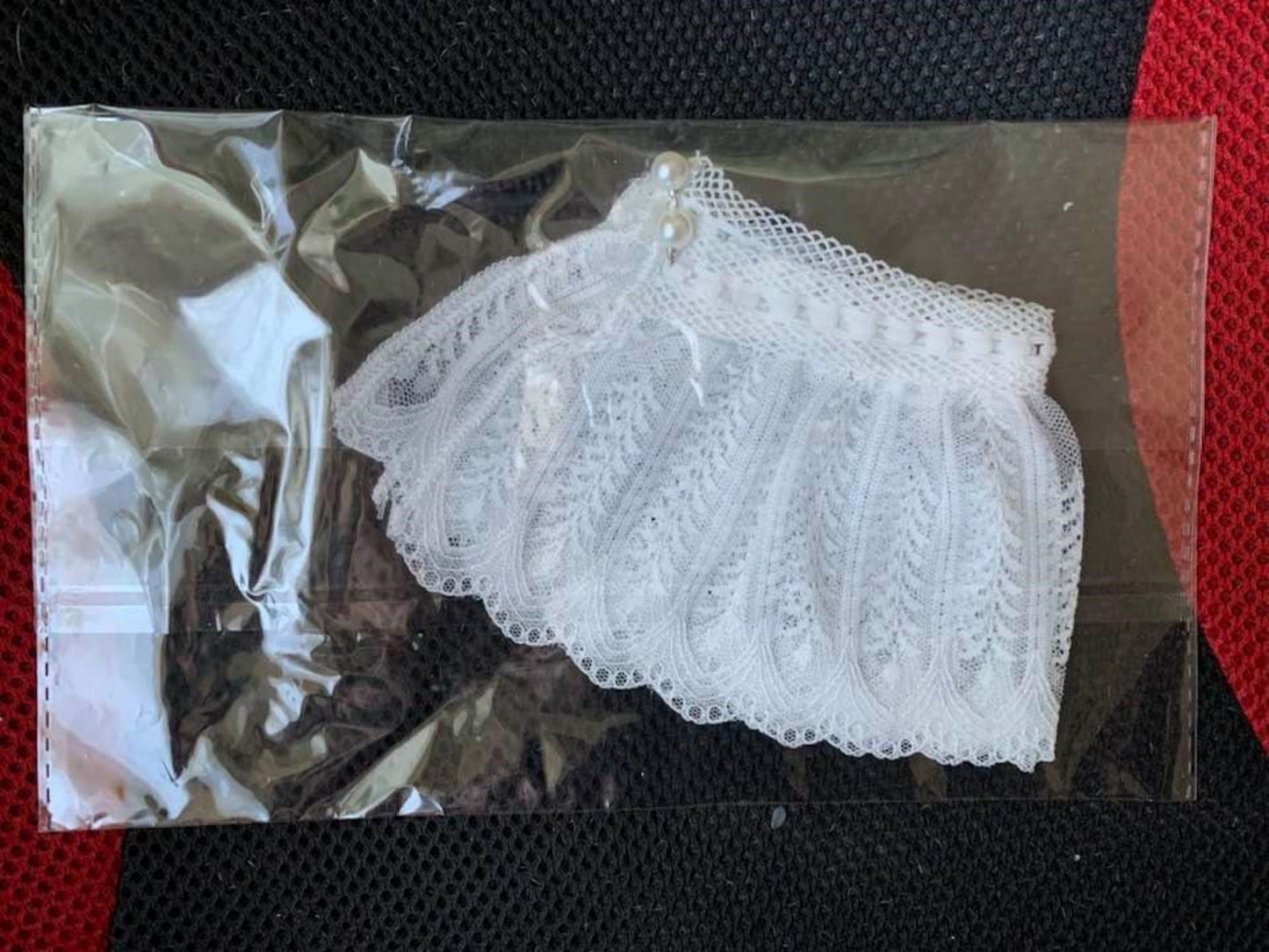 Off White, Black/ Fake Lace Wrist Cuffs, Fake Sleeve Cuffs, False Wrist Cuffs, Removable Wrist Cuffs SC020(K)