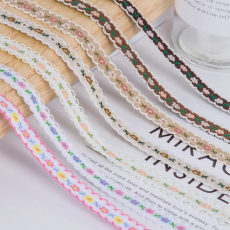 5 metres / 1.2cm / Jacquard Fabric Embroidery Trim T003