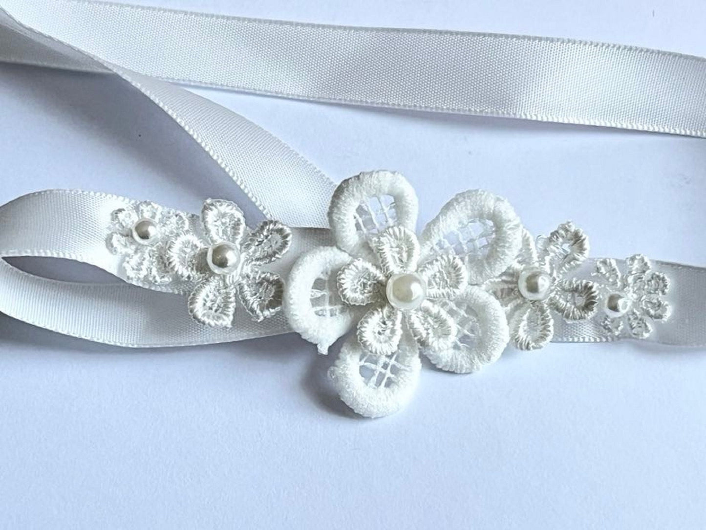 Off White / Lace Wedding Corsage CR009