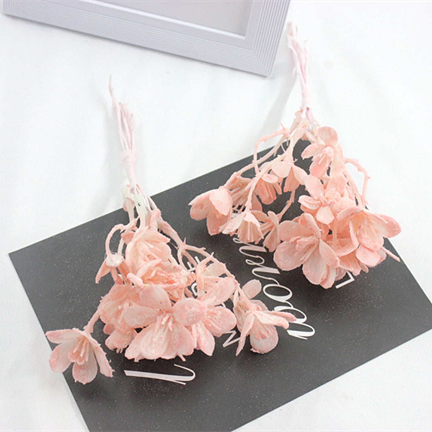 12 Stems /  Artificial Plastic Leaves SF041