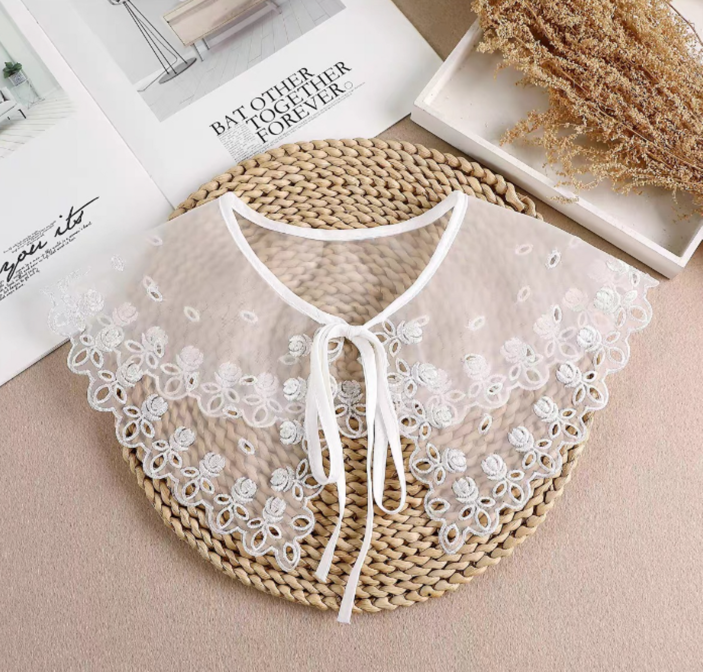 Off White, black Fake Lace Collar, False Collar, Removable Collar B625