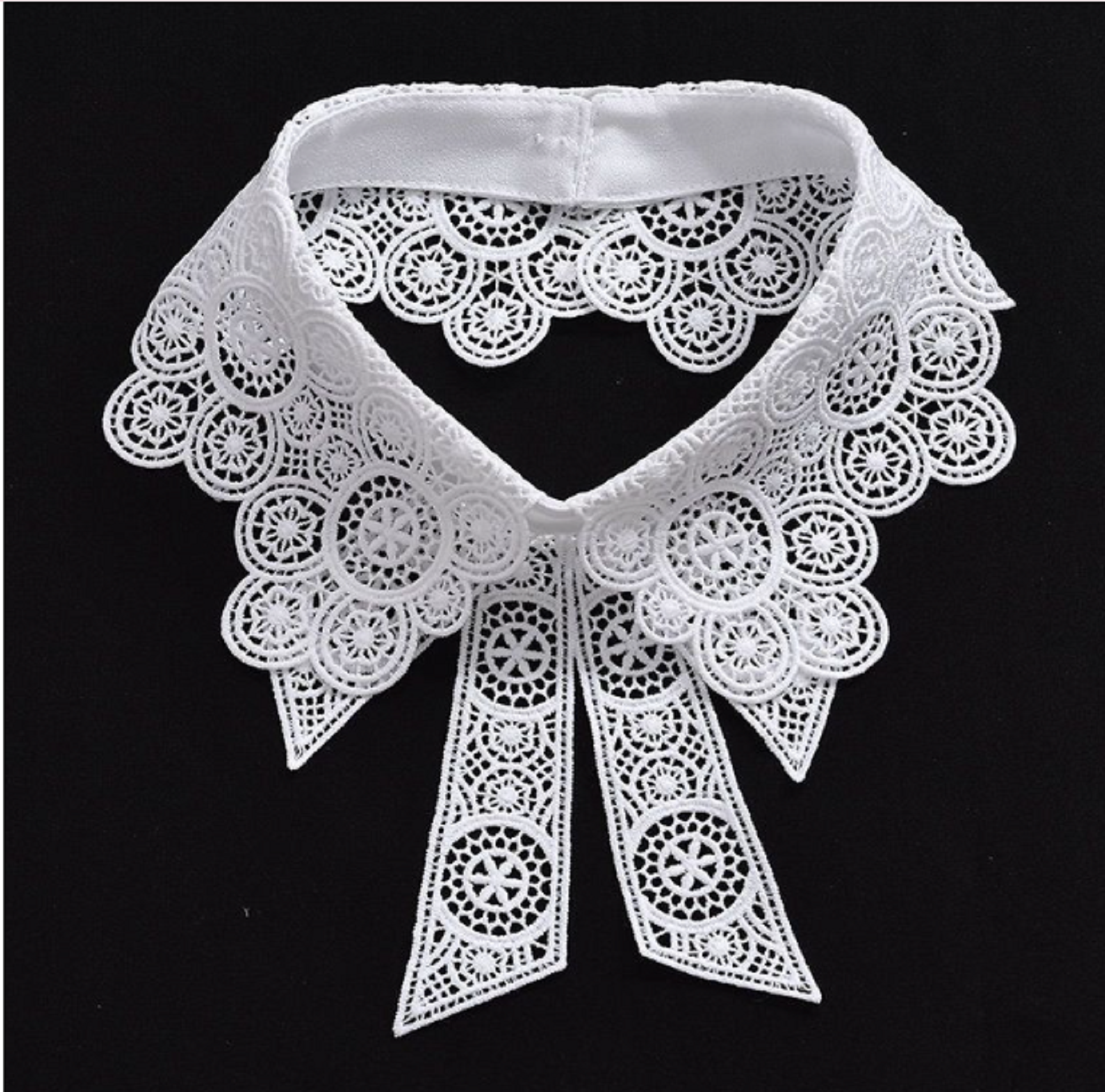 Off White Fake Lace Collar, False Collar, Removable Collar B684(K-small)