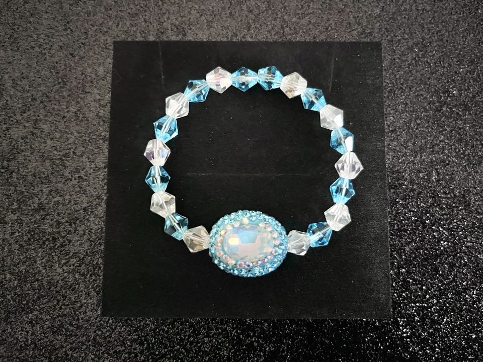 (BC002) Handmade Elastic Bracelet, Birthday Gift