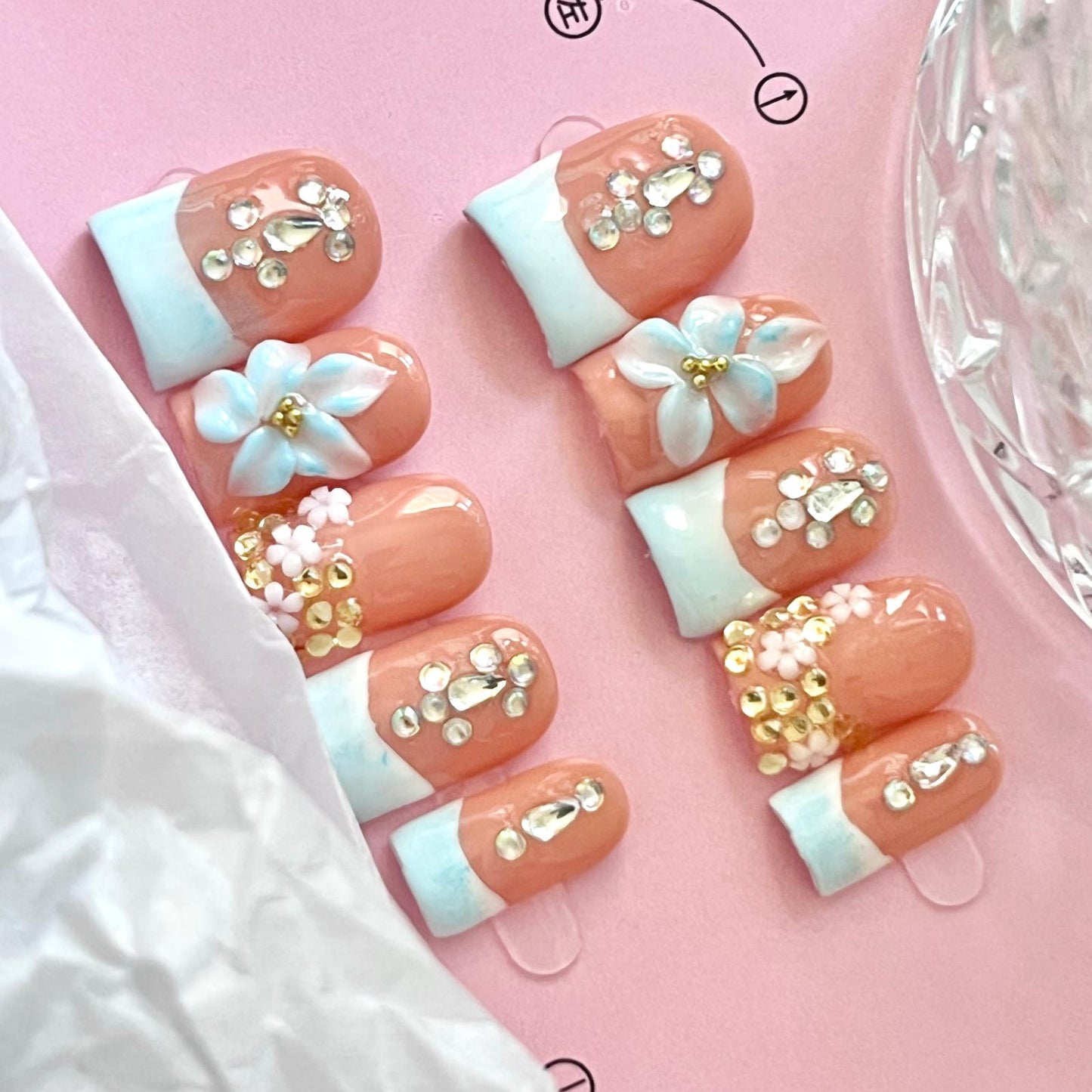 (E001) 1 set Press on Nails