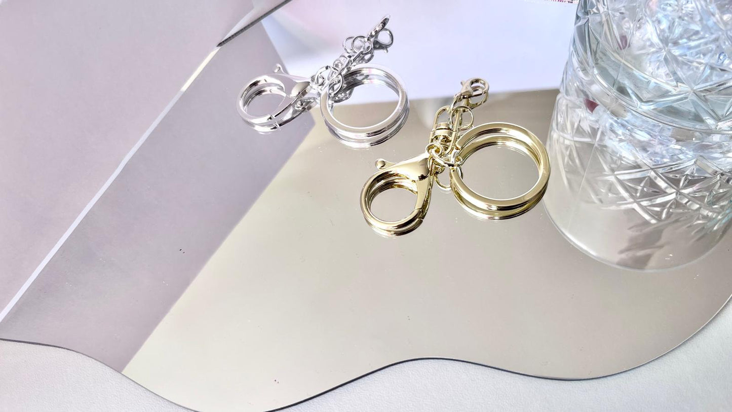 (EK200) 5 pcs /  DIY Gold Plated Keyrings / Keychain / Craft Supplies