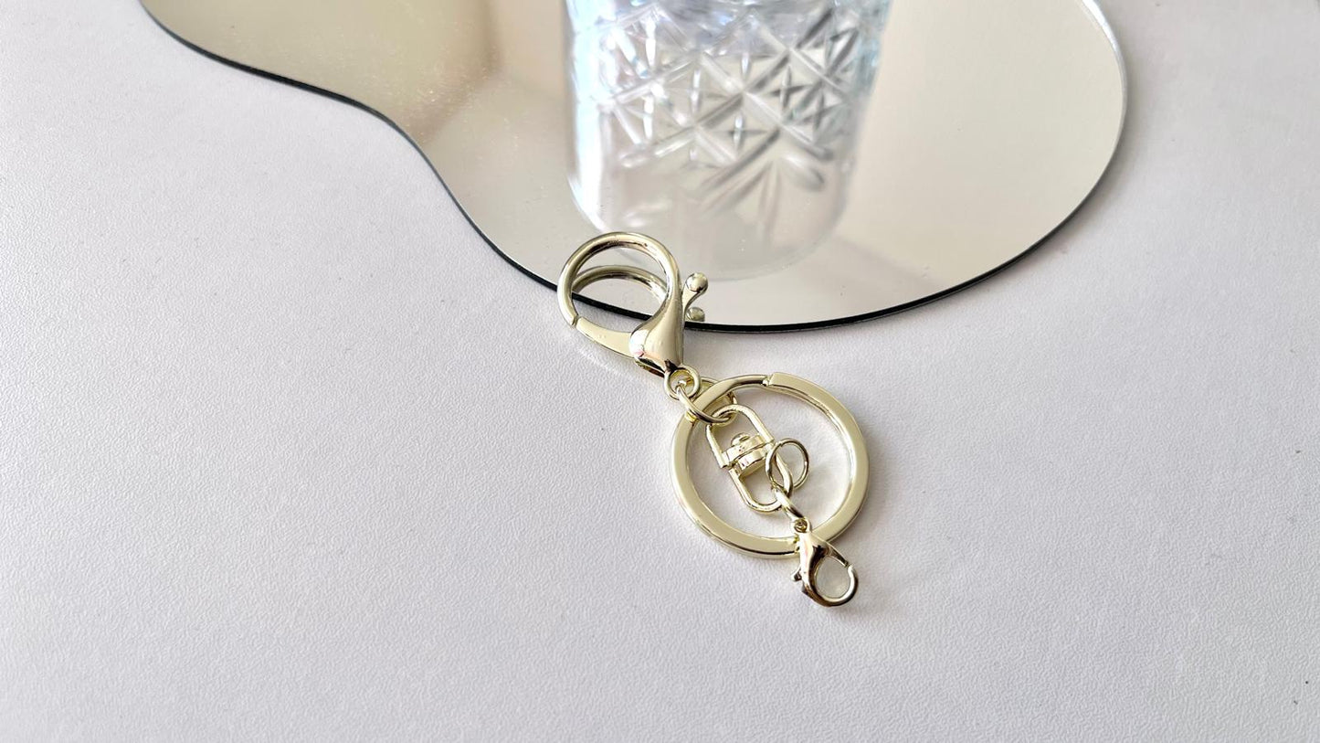(EK200) 5 pcs /  DIY Gold Plated Keyrings / Keychain / Craft Supplies