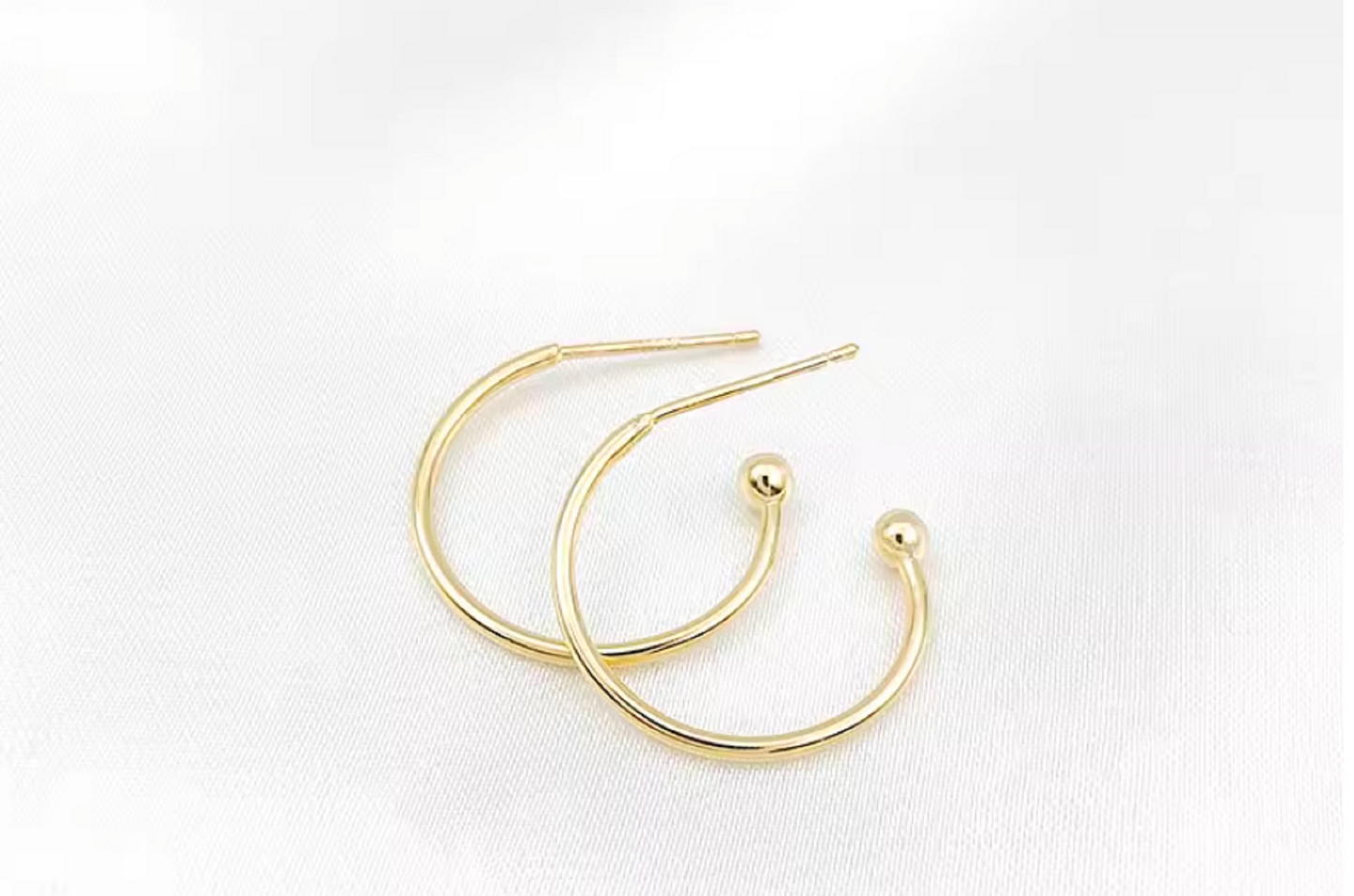 (EK30) 10 pcs / Gold Plated Earrings Hoop