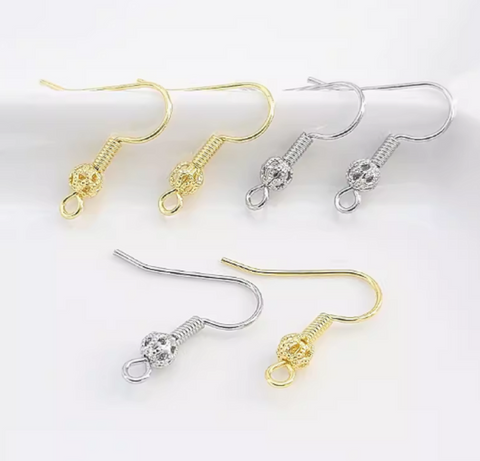 10 pcs /  Gold Plated / Earrings Hooks EK40