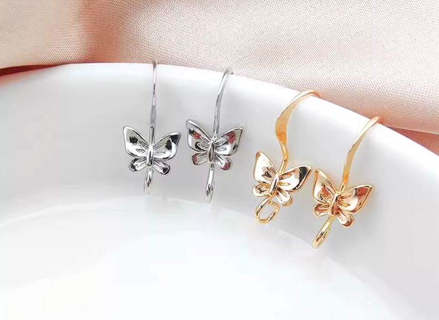 EK42 (A339) 10 pcs /  Gold Plated / Earrings Hooks