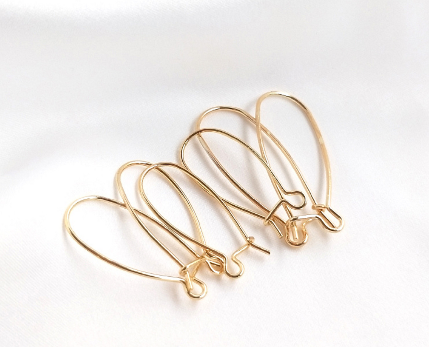 ( EK70) 10 pcs / Gold Plated Kidney Hoop Earrings, Jewellery Making Findings