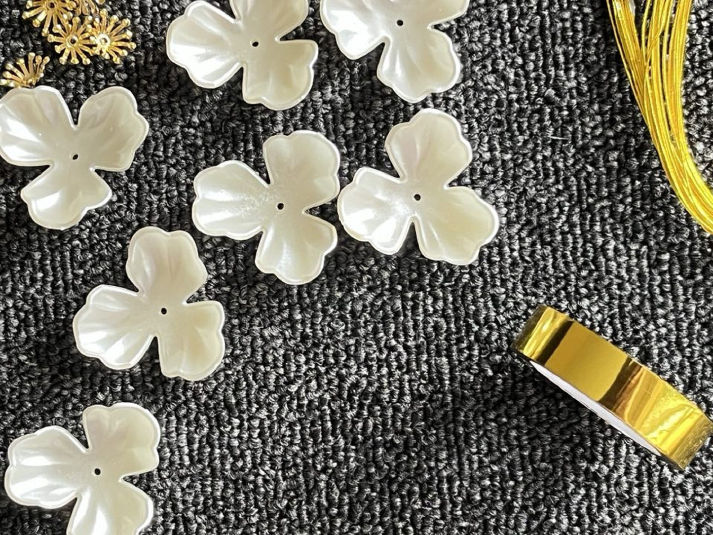 (FS60) 10 stems / DIY Large Pearl Ivory Flower Kit