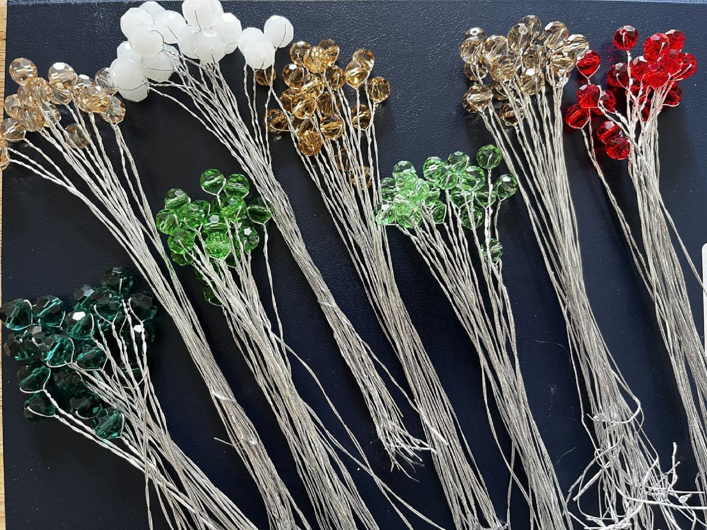 20 Stems / 8mm / Flower Bead Sprays FS85S