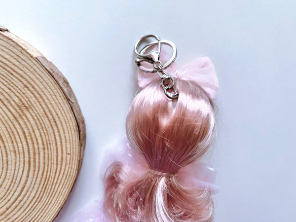 Luxury Handmade Personalised Dried Flower Birthday Card and Doll Keychain G001