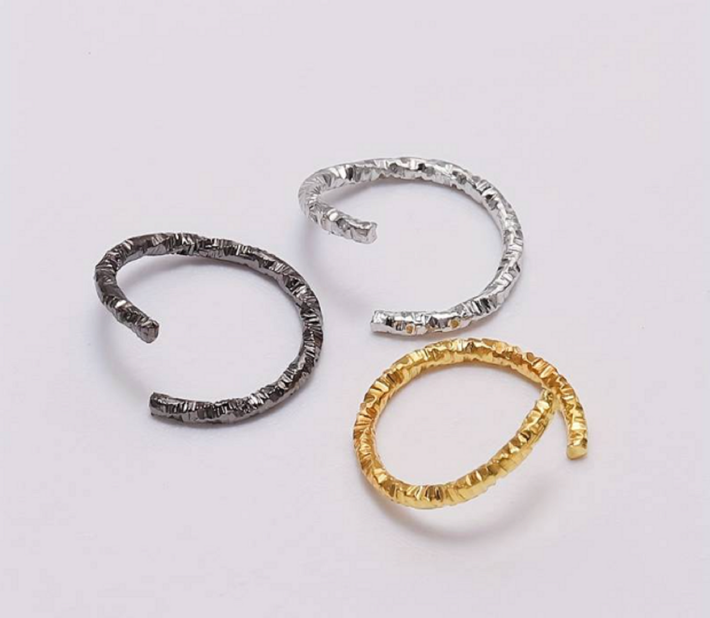 30 pcs Textured Round Hoops Connectors JR001
