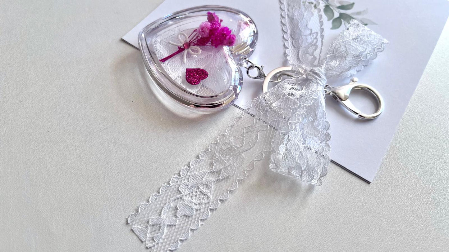 (KC005)  Handmade Flower Silver Plated Clear Acrylic Heart Keychain, Keyring