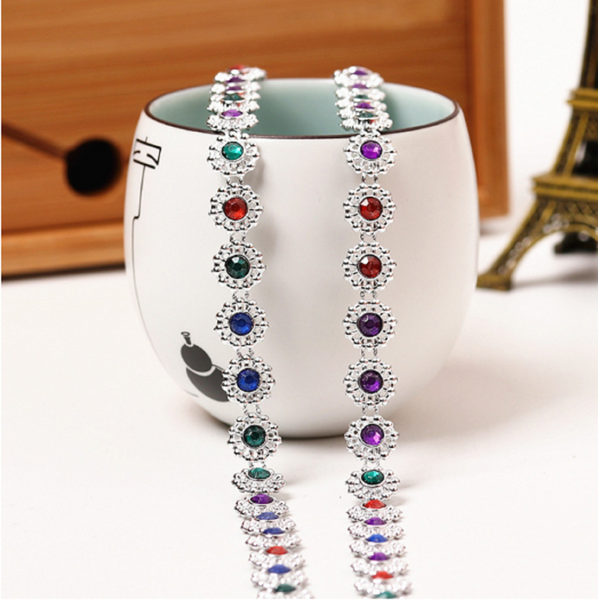 3 Meters / Plastic Rhinestone Trim LD-106