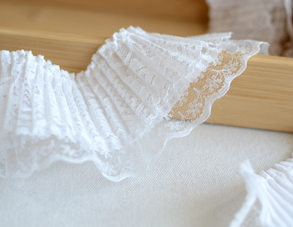 2 Meters / 7cm / Off White / Double Layers Lace Trim LF026