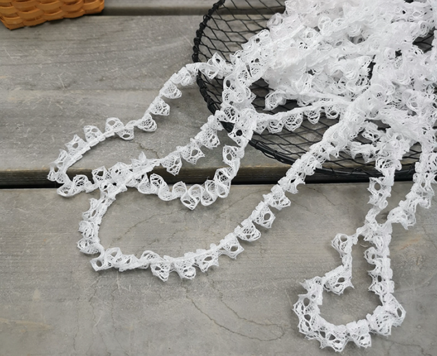 5 meters / 1.5cm / Pure White / Lace Trim  LF039
