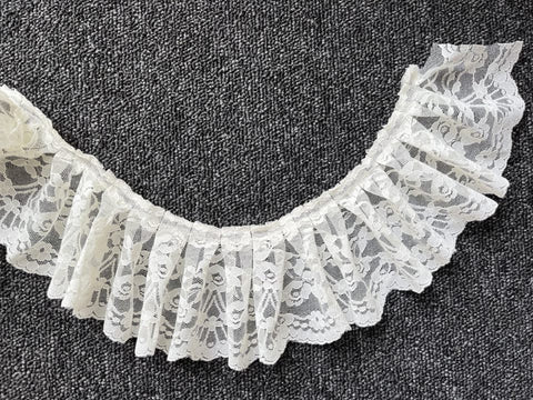 2 meters / 9cm / Light Beige / Lace Trim LF033