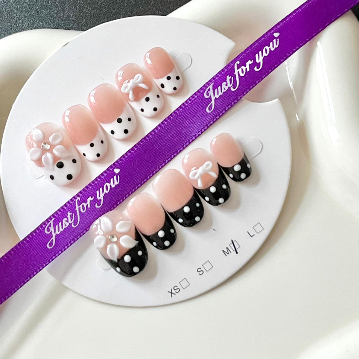 (N002) 1 set Press on Nails without tool