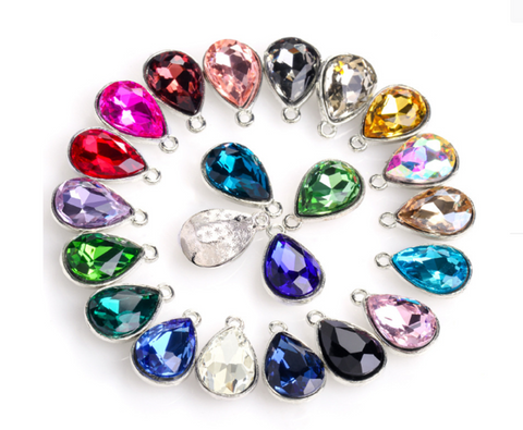 10 pcs / 7 x 10mm / Silver base Teardrop Glass crystal Pendant  P048S