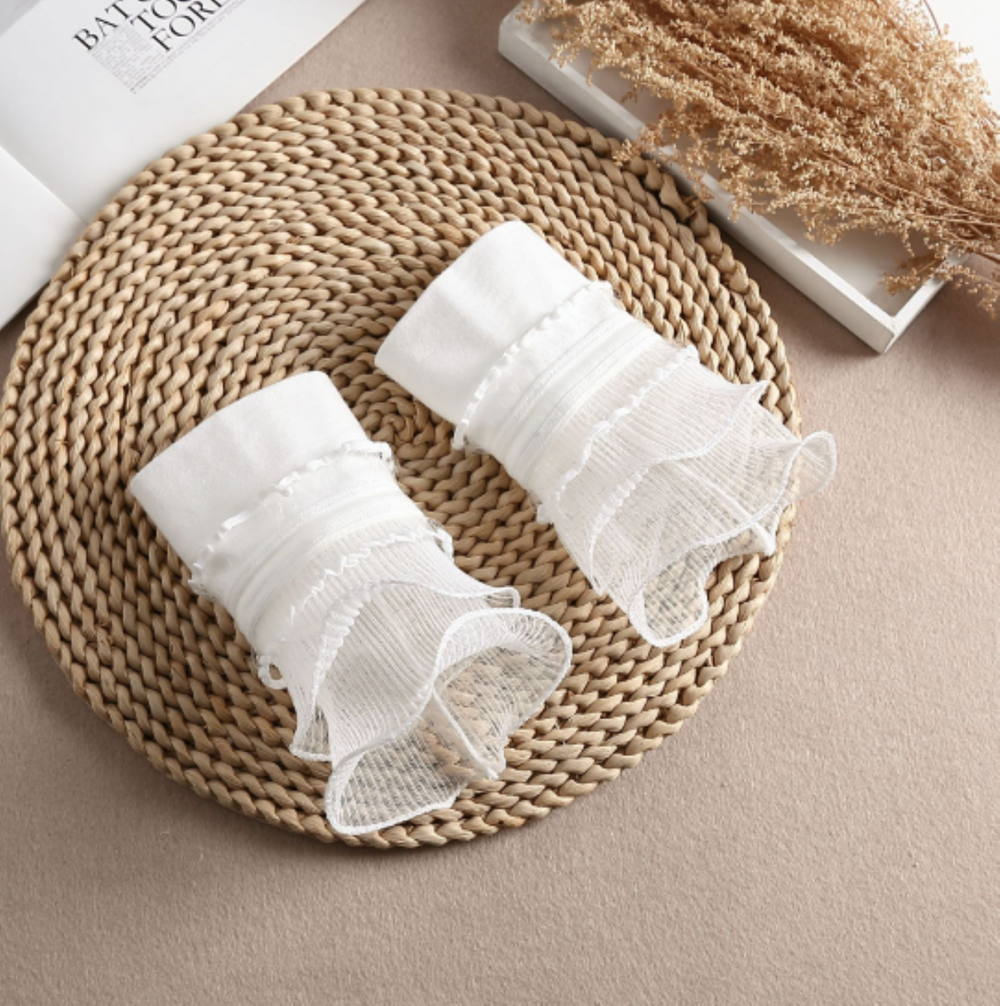 Off White Elegant Lace Fake Collar, False Collar, Removable Collar B624