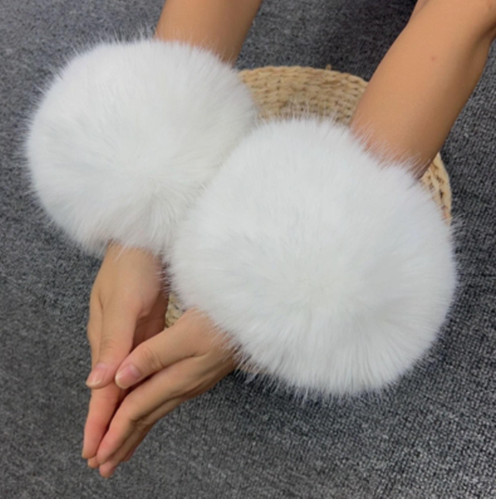 Faux Fur Wrist Cuffs, Fake Sleeve Cuffs, False Wrist Cuffs, Removable Wrist Cuffs SC701