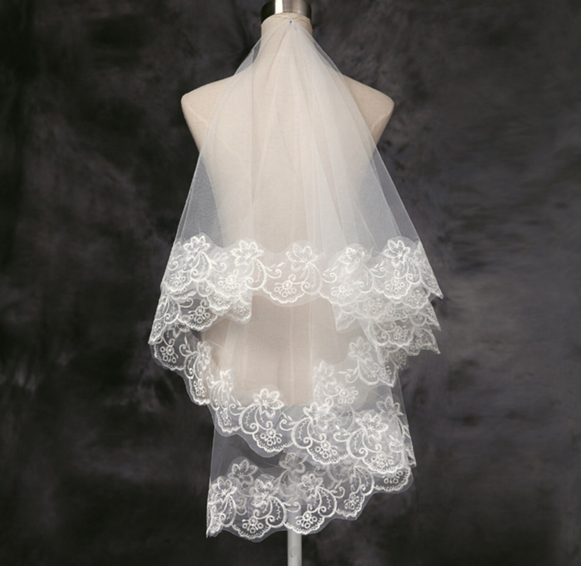 Off White Wedding Veil  YT005