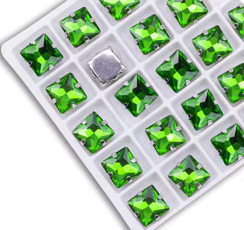 (S40S)  50 pcs / 8mm / Silver Base Square Rhinestones, Jewellery Making Crystals