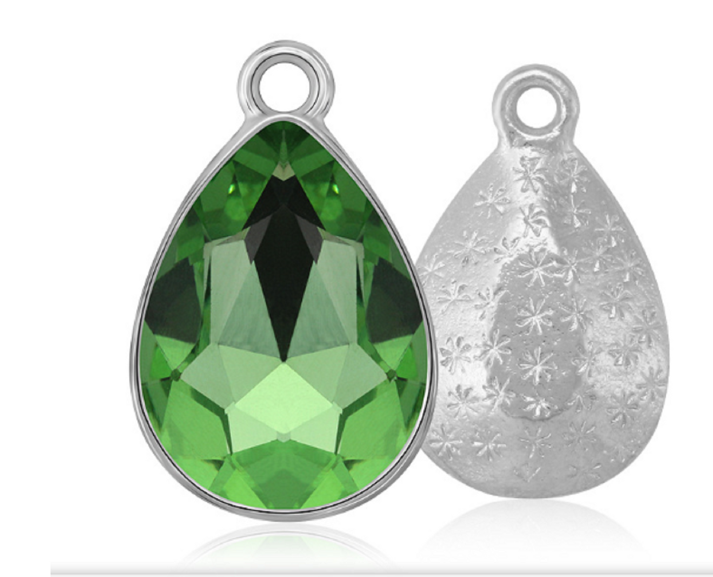( P048S)  10 pcs / 7 x 10mm / Silver base Teardrop Glass crystal Pendant