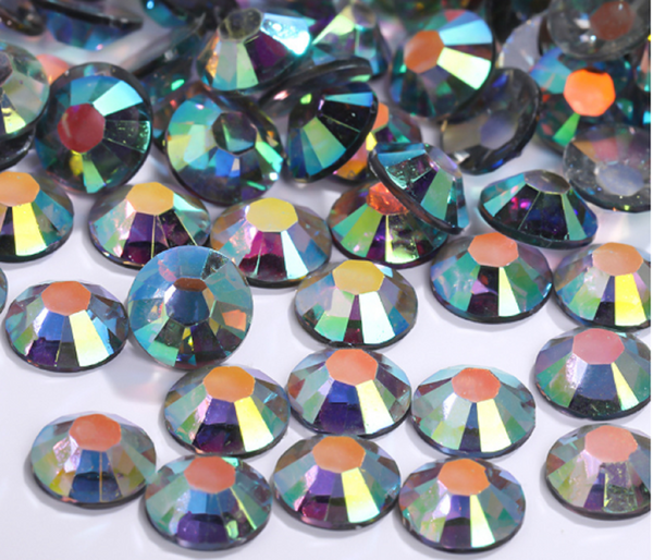 10 grams / 4mm / Flat Back AB Crystals, Nail Art Gems (FB003)