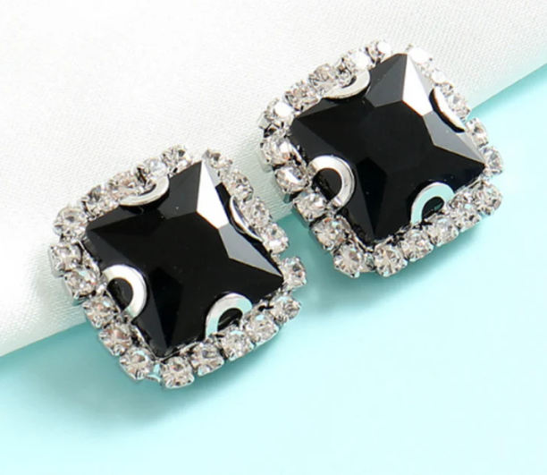 (S38S)  10 Pcs / 14mm / Silver Base Sew On Square Rhinestone