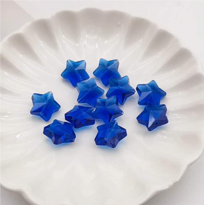 (Y207) 10 Pcs / 14mm / High Quality straight Hole Glass Star Beads, DIY Jewellery Making