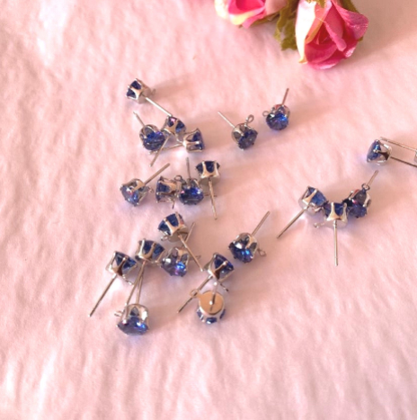 20 pcs / Silver Base / DIY  Zirconia Stud Earrings with Loops + Ear Stoppers    E53