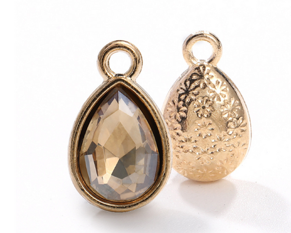 10 pcs / 7 x 10mm / Gold base Teardrop Glass crystal Pendant  P048G