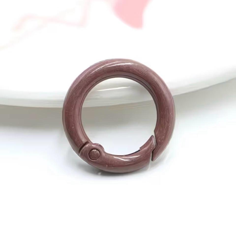 10 pieces / Random Colored Metal Spring Clasps O-Rings
