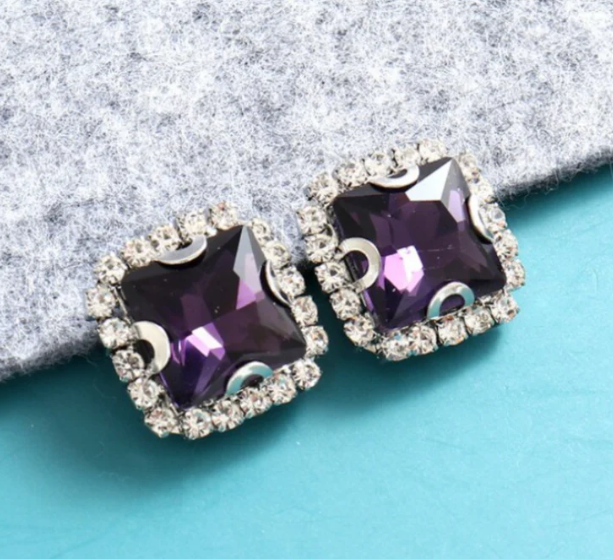 (S38S)  10 Pcs / 16mm / Silver Base Sew On Square Rhinestone