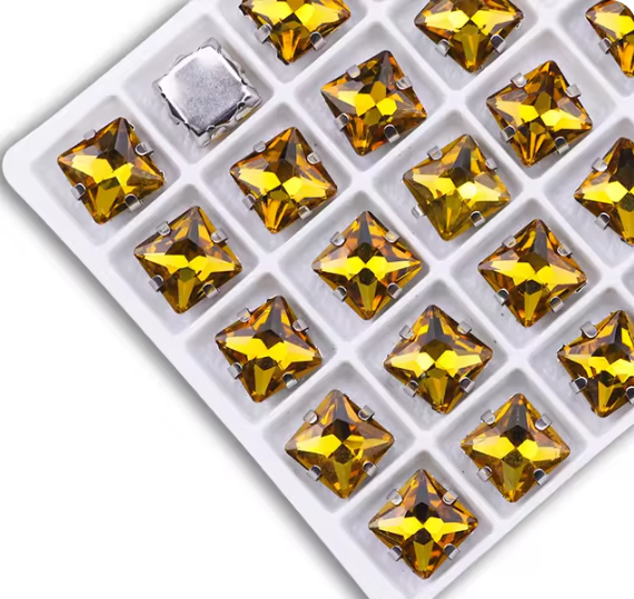 (S40S)  50 pcs / 8mm / Silver Base Square Rhinestones, Jewellery Making Crystals