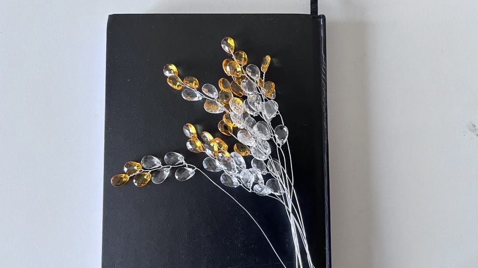 10 Stems / Acrylic Bead Leaf Spray  FS21S (MIXED + clear)