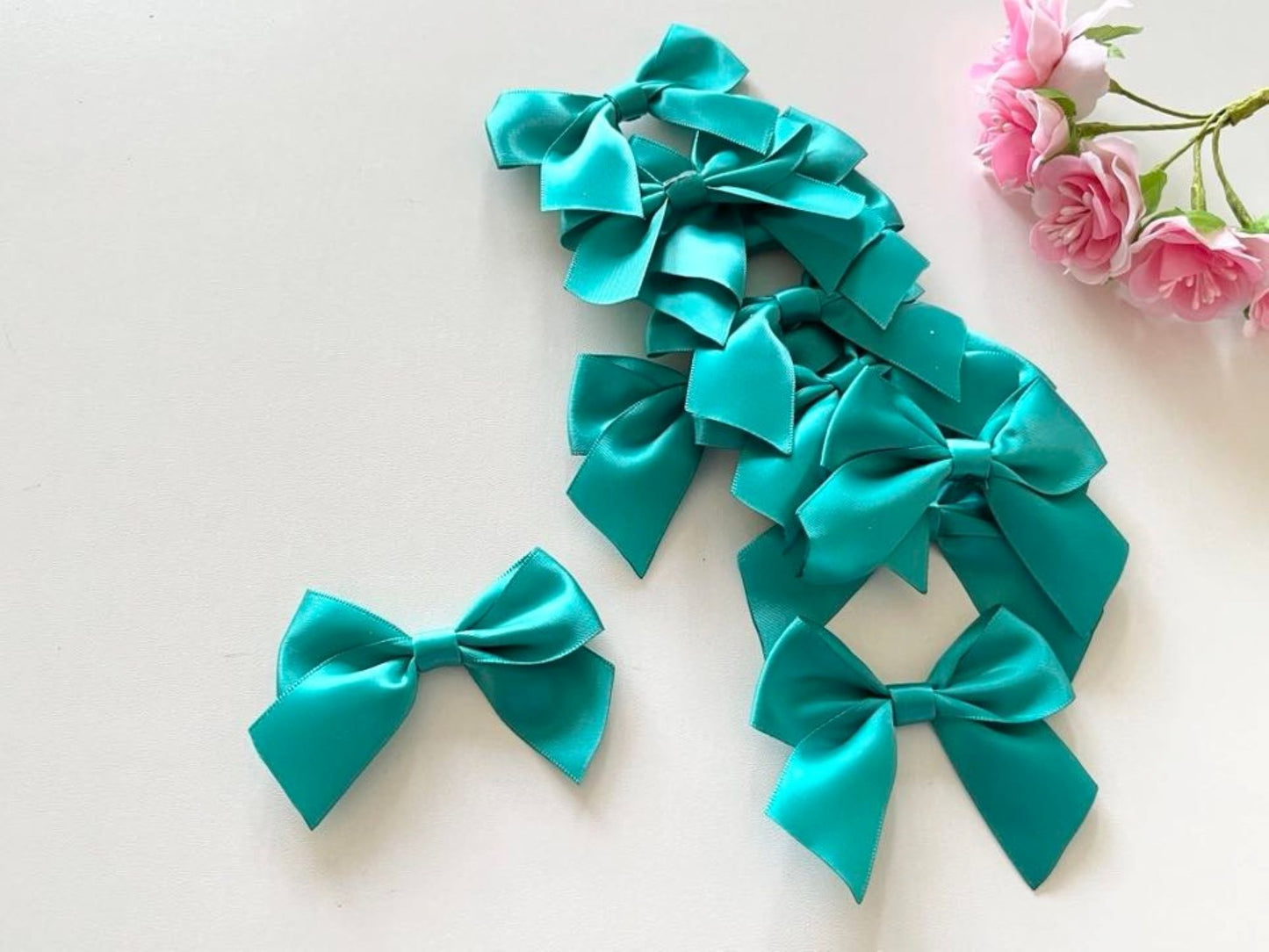 7cm / 30 pcs Mixed Handmade Double bows BW004