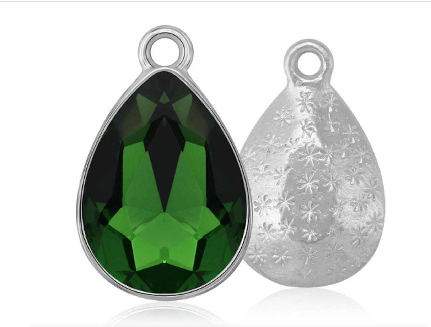 ( P048S)  10 pcs / 7 x 10mm / Silver base Teardrop Glass crystal Pendant