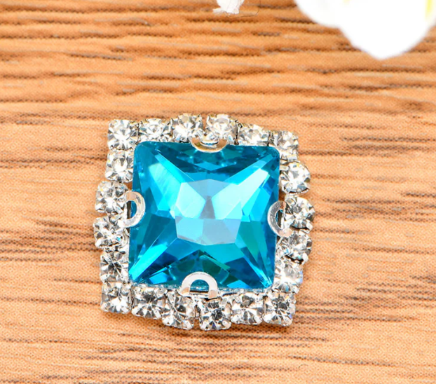 (S38S)  10 Pcs / 16mm / Silver Base Sew On Square Rhinestone